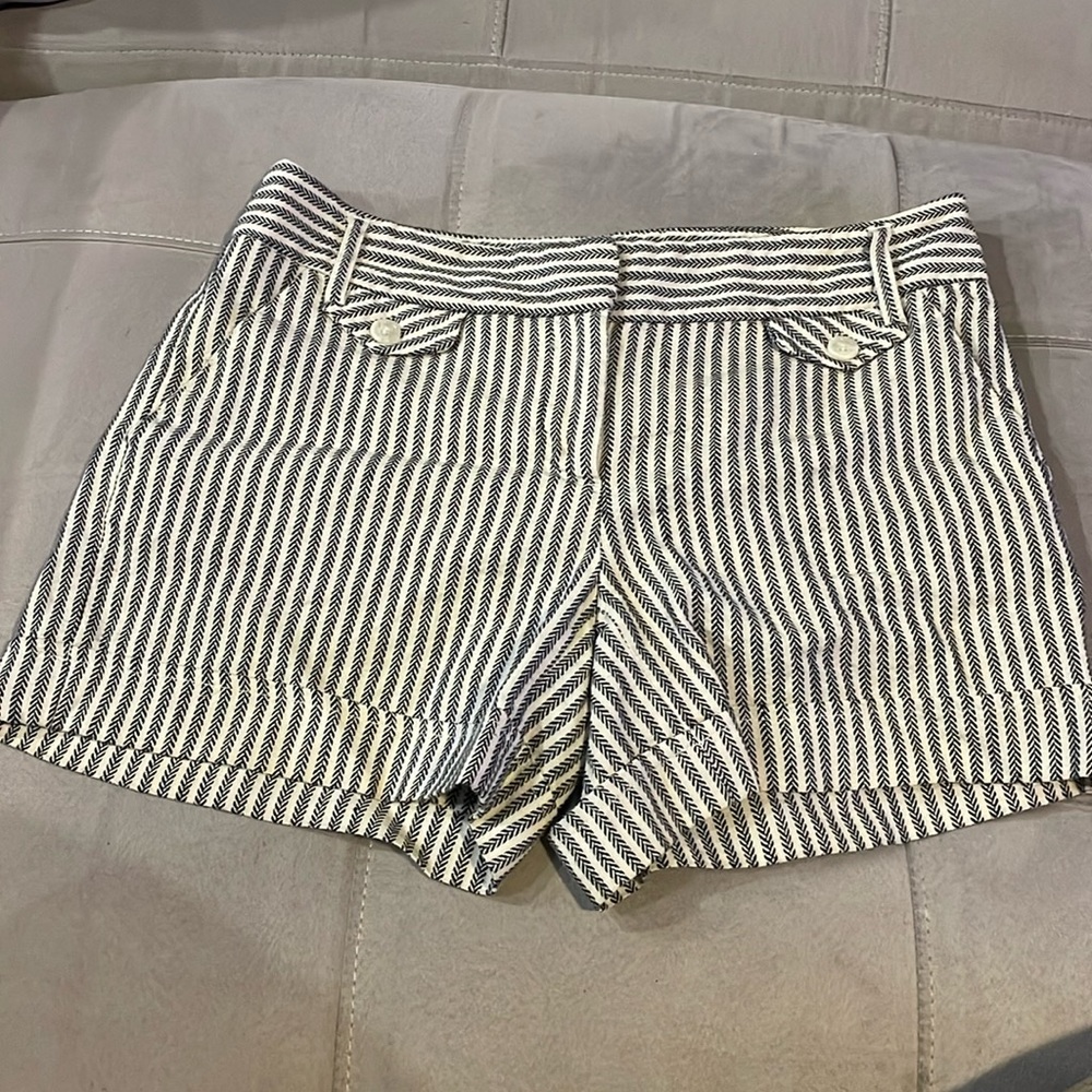 ABS platinum shorts